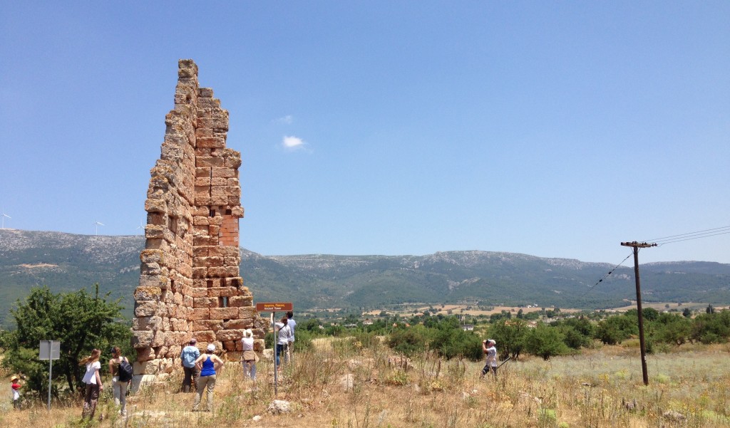 La tour de Mazi, vue depuis le sud.